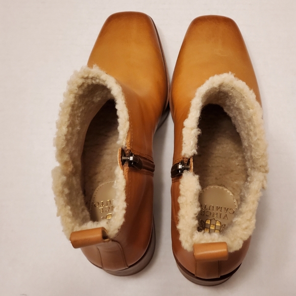 Vince Camuto Platform Leather Booties Size 8.5 - Picture 4 of 10